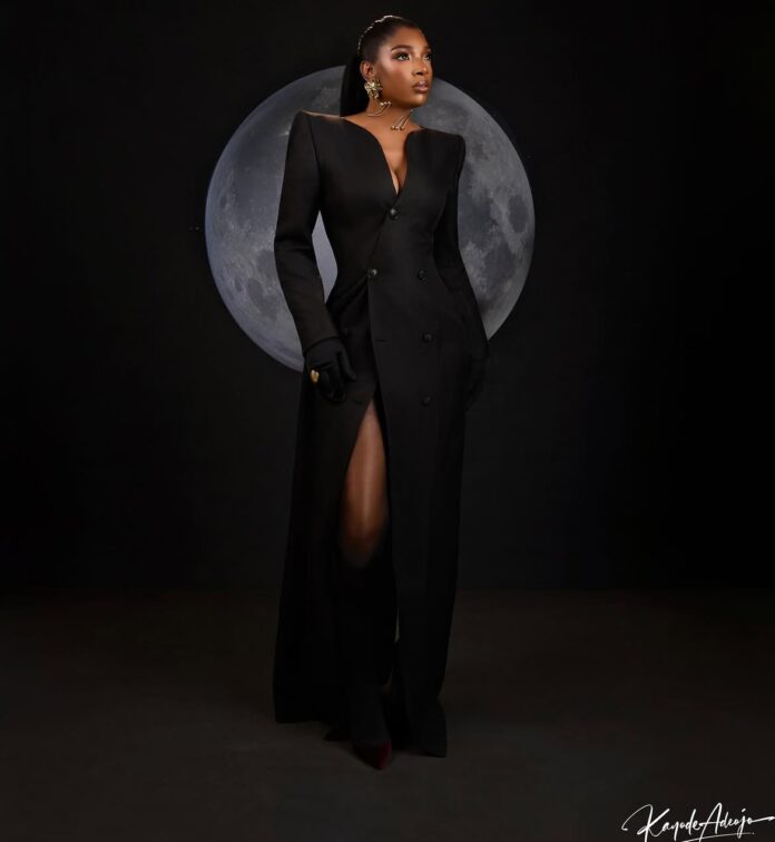 🖤🖤🖤🖤🖤Creative director-styling- @gabrielanthonys for @gabrielanthonystylingBlazer dress- @j.jpg